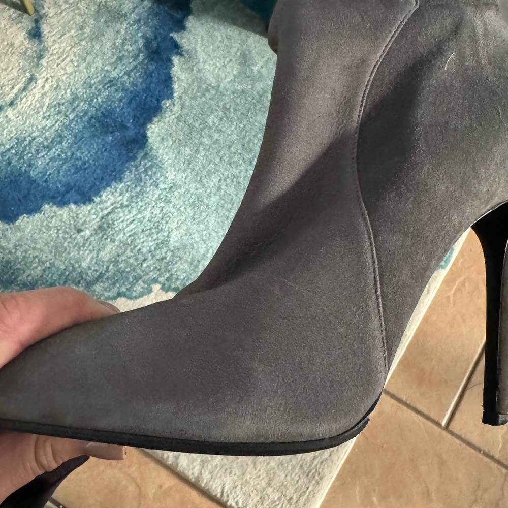Prada tall boots size 40 - Picture 7 of 16
